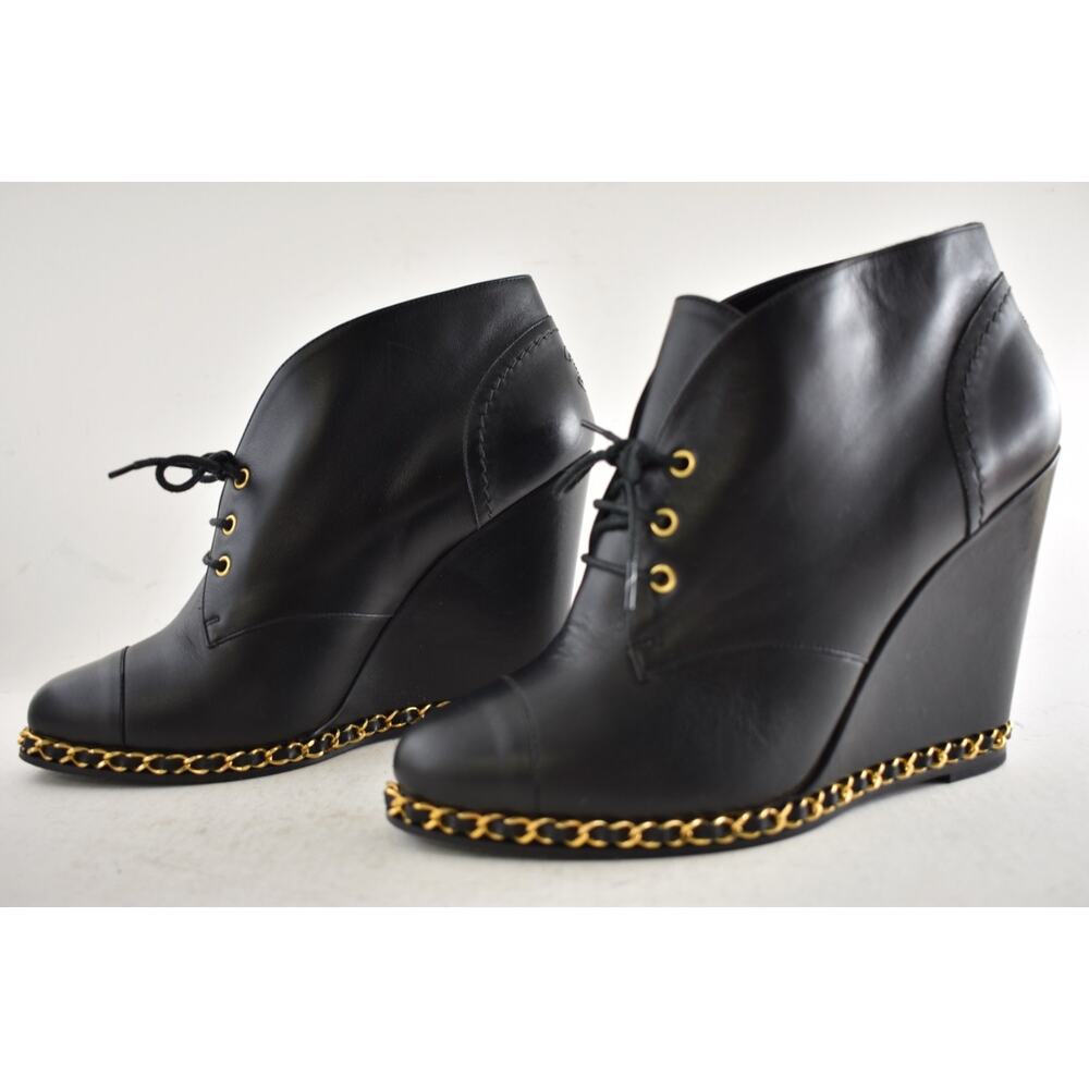 Chanel Black Leather Gold Chain Around CC Logo Lace Up Tie Ankle Wedge Boot 38.5 - Picture 13 of 16